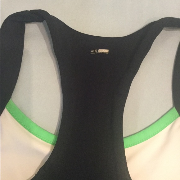 Adidas Workout Top, Women’s, Size L - Picture 5 of 5